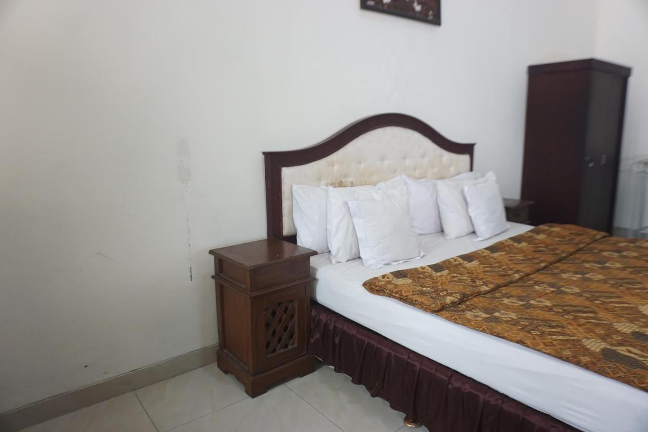 Hotel Laweyan Solo Luaran gambar