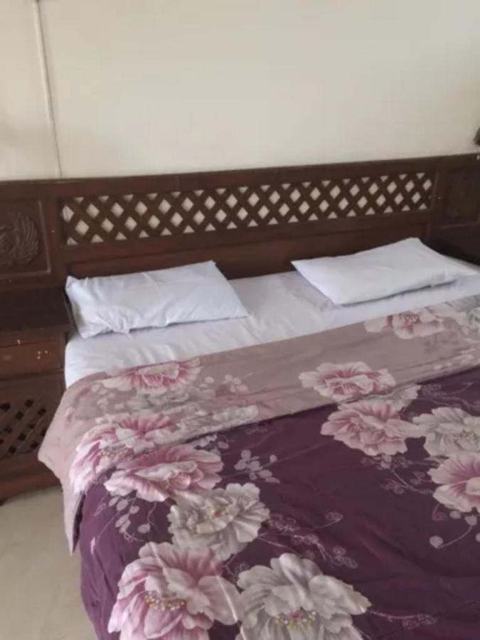 Hotel Laweyan Solo Luaran gambar